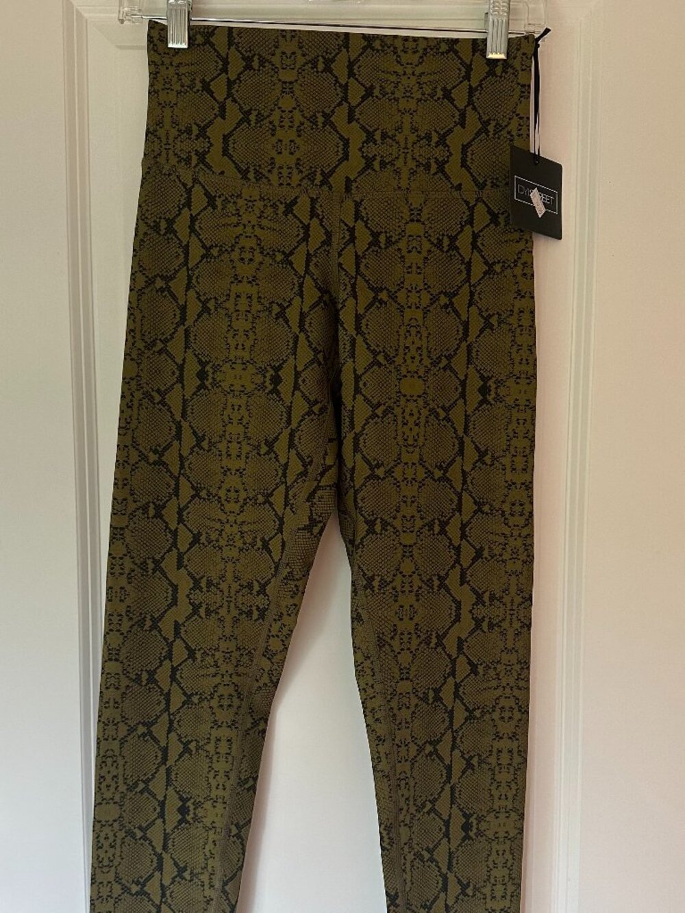 DYI STREET Snake Skin Leggings
